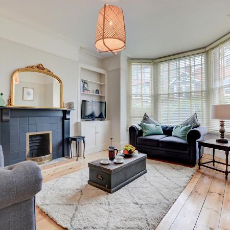 Stones Throw Vila Cromer Exterior foto