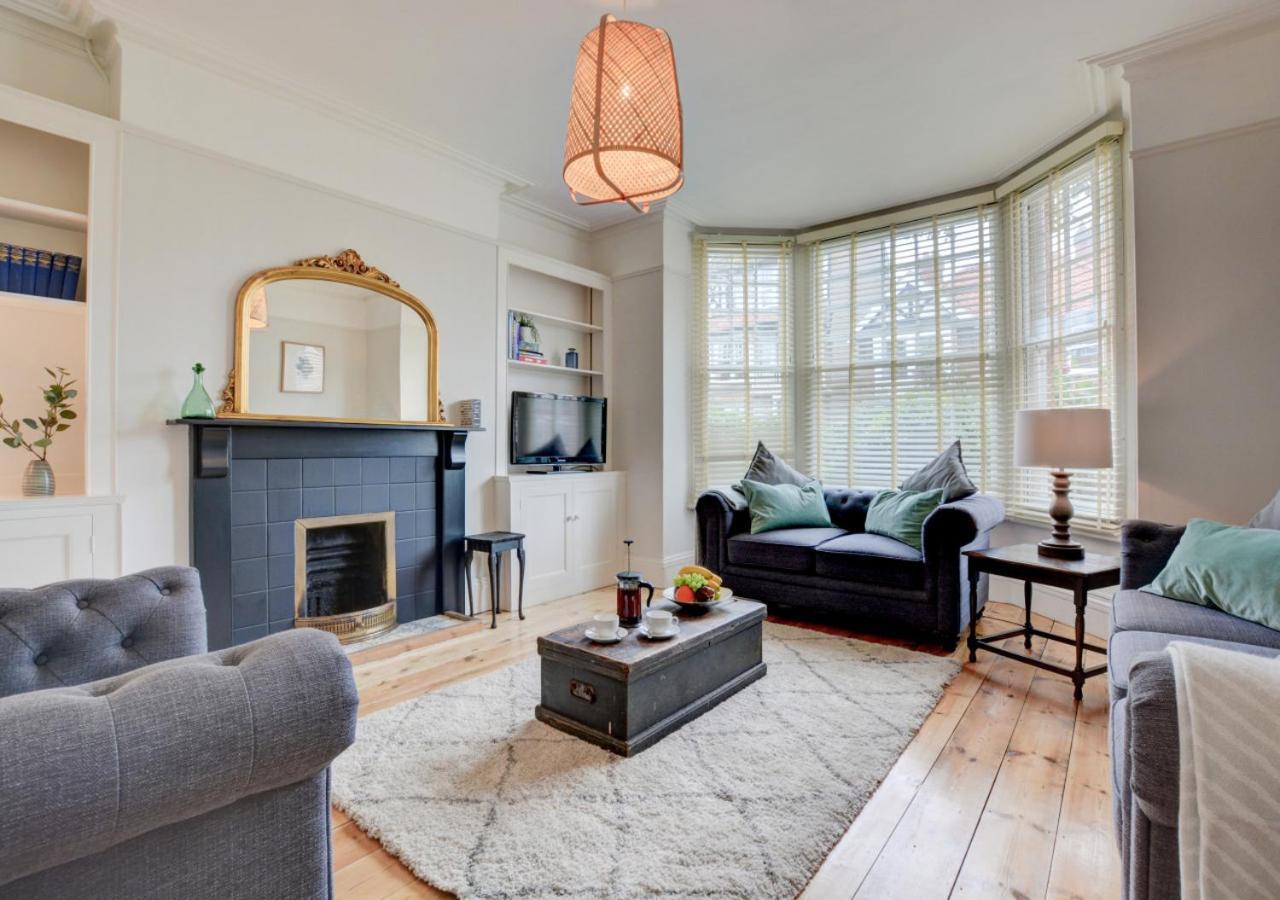 Stones Throw Vila Cromer Exterior foto