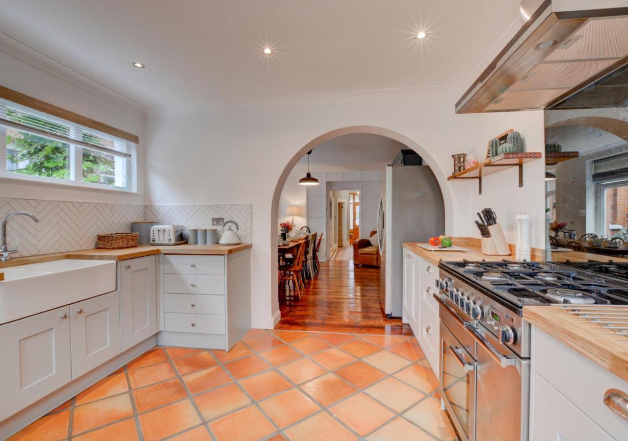 Stones Throw Vila Cromer Exterior foto