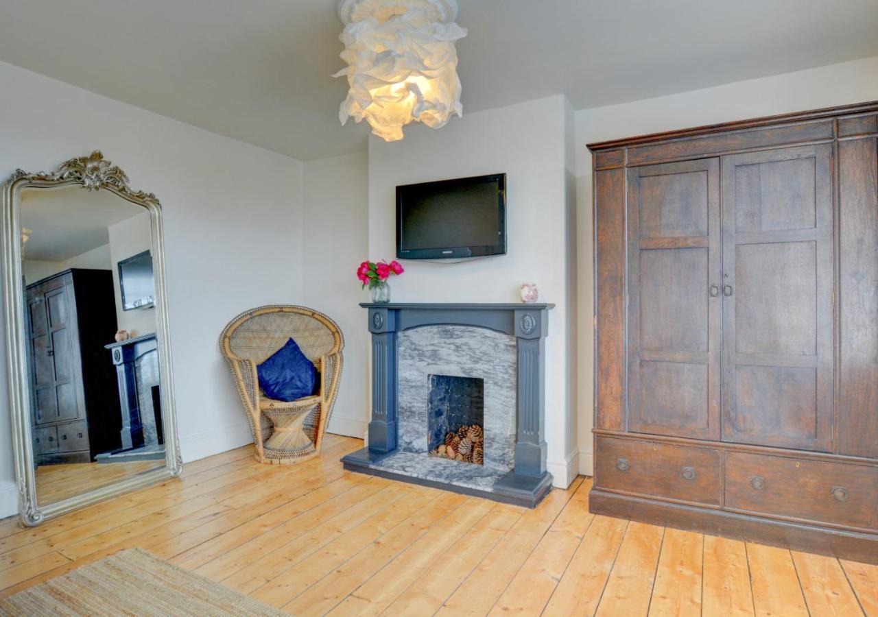 Stones Throw Vila Cromer Exterior foto